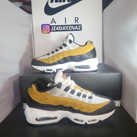 Size 7- Nike Air Max 95 Recraft (Black-Dark Smoke Grey) CJ3906-010..  Wmns 8.5.. - Picture 14 of 16